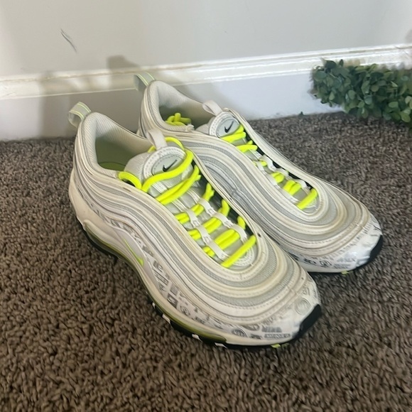 Nike air max 97 Reflective logos size 6.5 youth - Picture 1 of 5